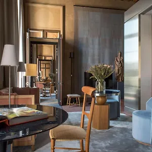 5* Hotel Cour Des Vosges - Evok Collection