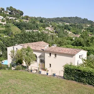  Homestay Le Mas Des Amandiers France